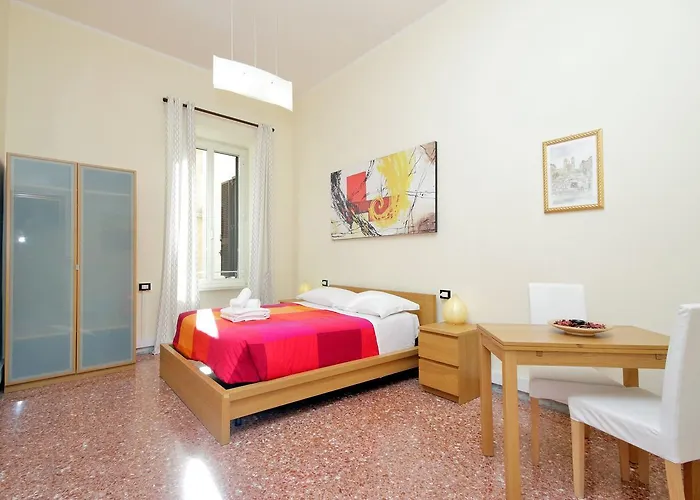 Coliseum Guest house